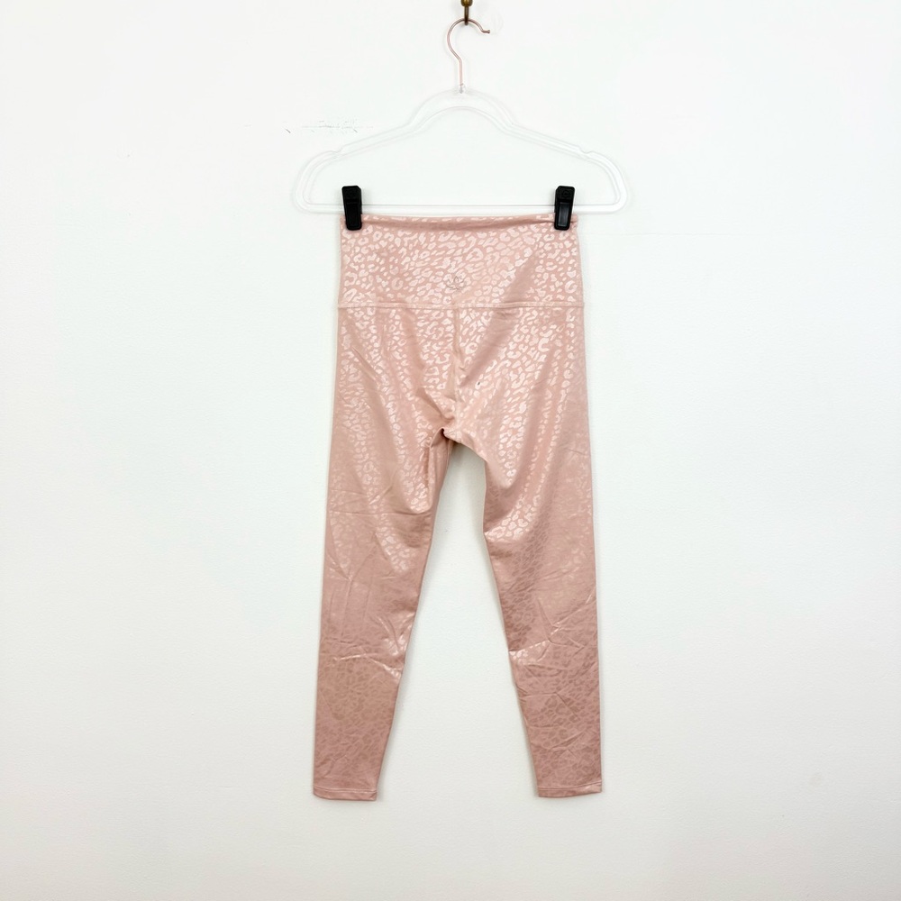 Beyond Yoga Pink Shimmer Leopard-Print High-Waist Leggings medium - Picture 5 of 7